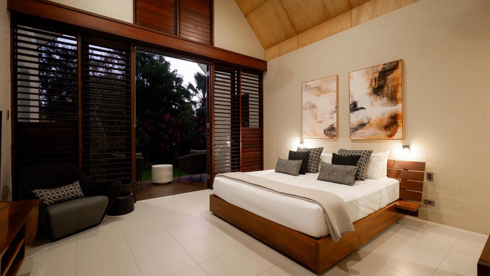 Niramaya Villas And Spa Port Douglas Exterior photo