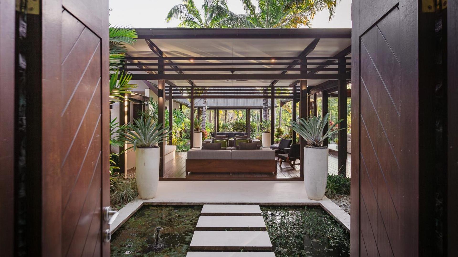 Niramaya Villas And Spa Port Douglas Exterior photo