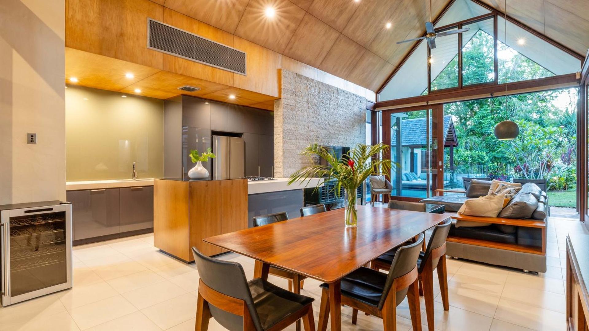 Niramaya Villas And Spa Port Douglas Exterior photo