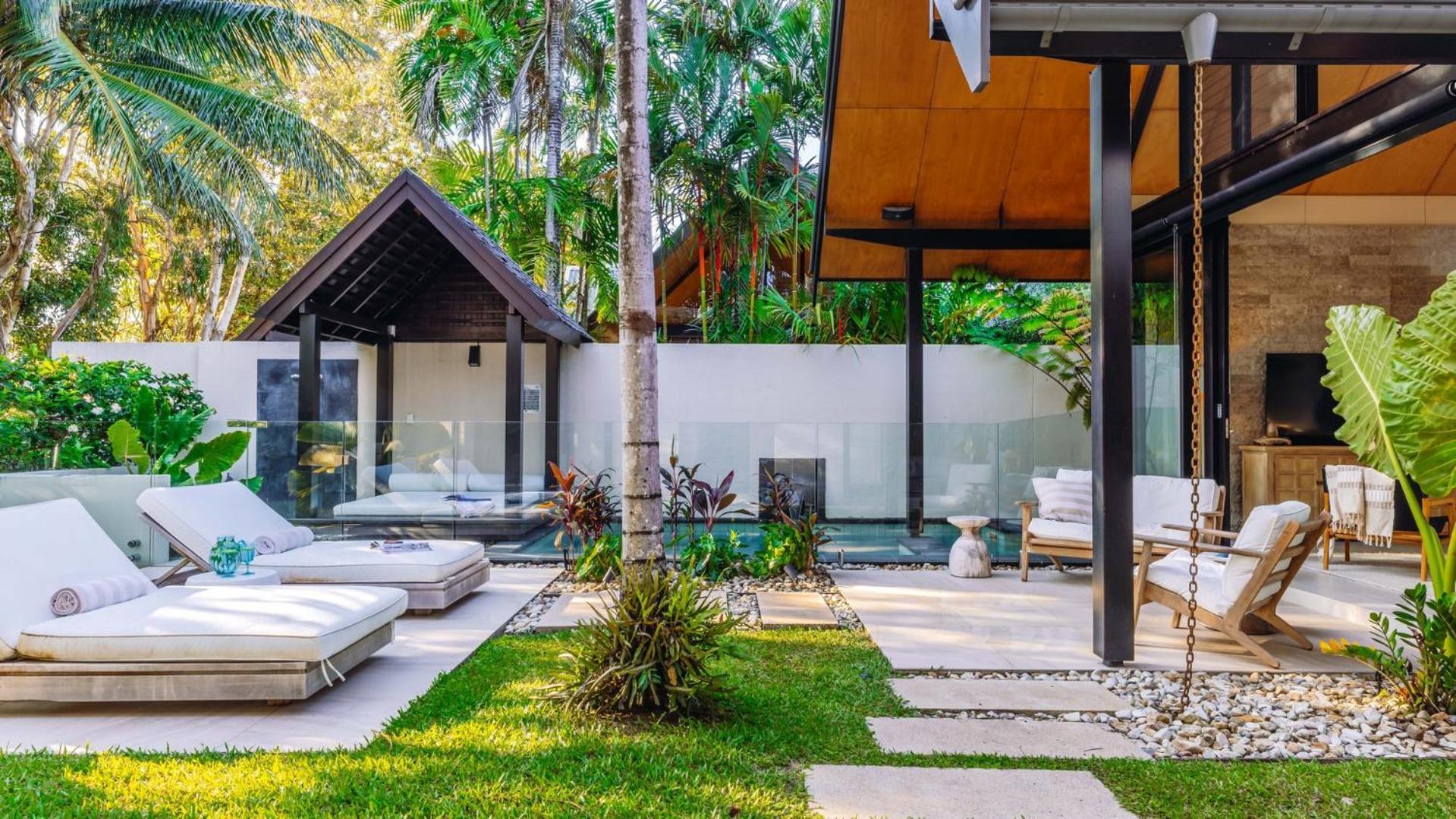 Niramaya Villas And Spa Port Douglas Exterior photo