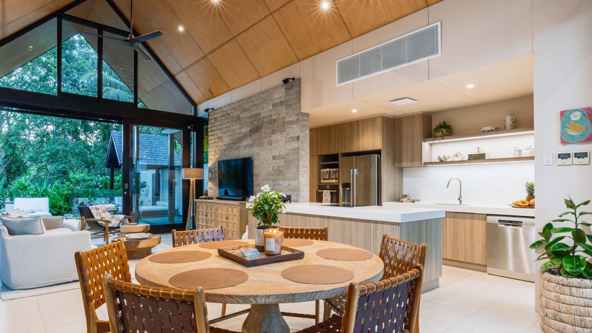 Niramaya Villas And Spa Port Douglas Exterior photo